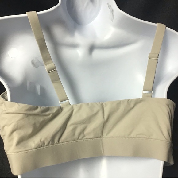 Skims NWT Talc Colored Scoop Neck BRA 4X. (BR-SCN-2026) - Picture 2 of 4